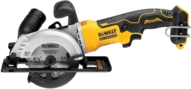 Sierra circular inalámbrica DEWALT ATOMIC 20V MAX amarilla y negra con disco de 4-1/2 pulgadas